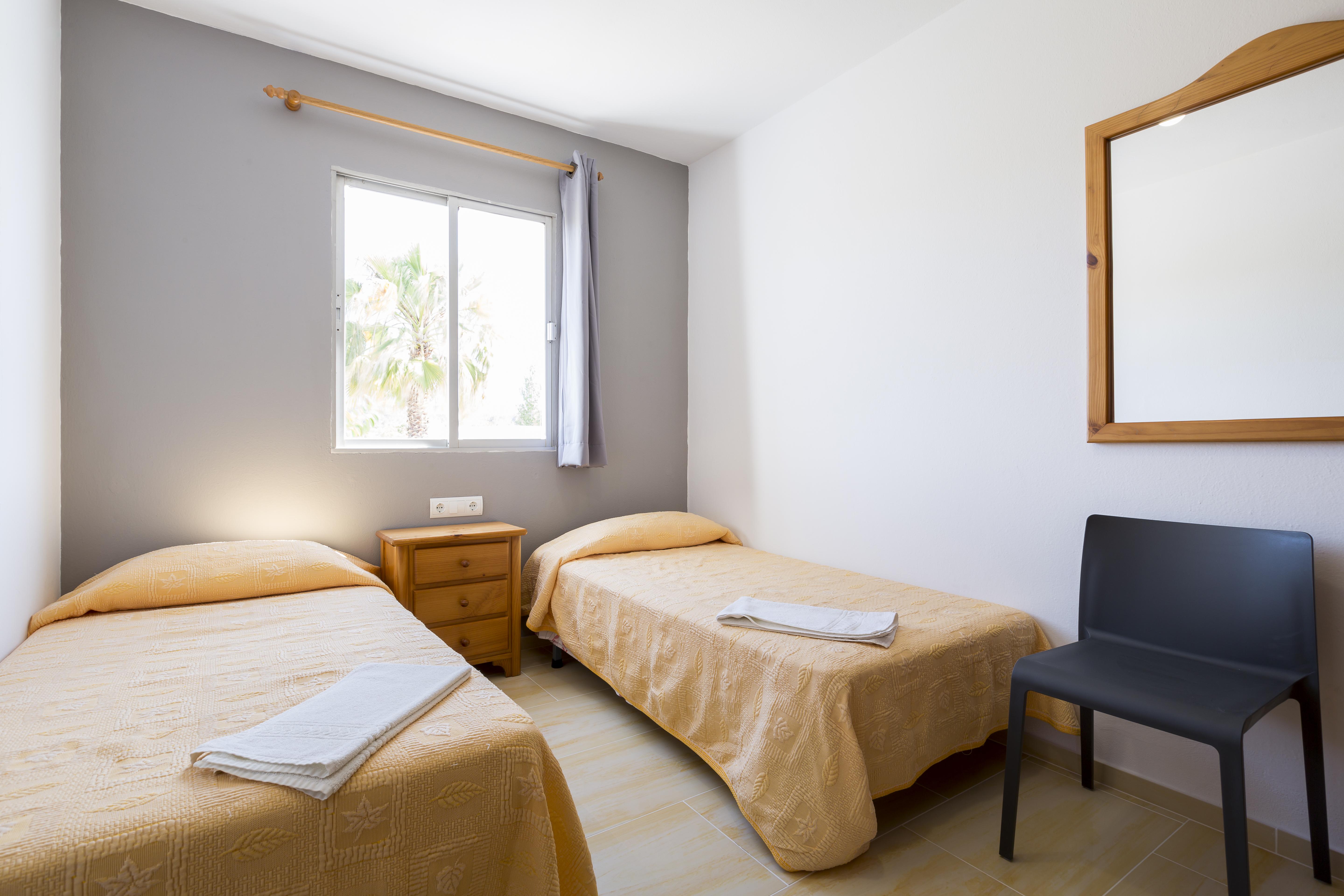 Apartamentos Zodiac San Antonio Abad Exterior foto